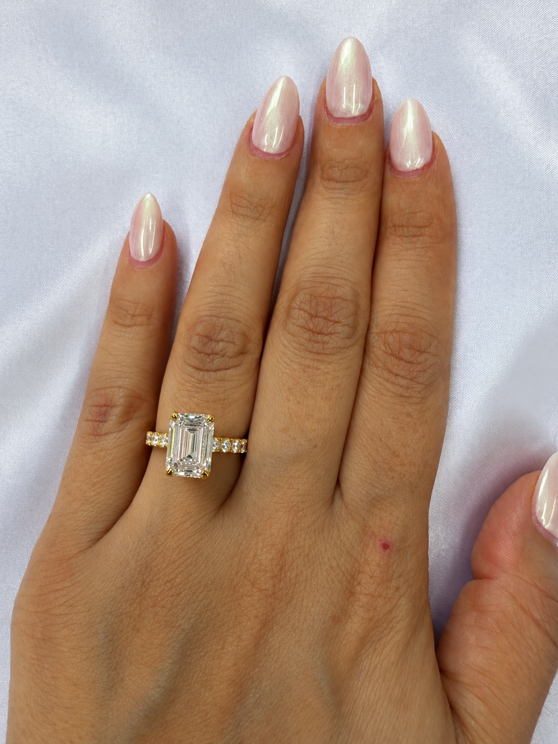 4.09 CT Emerald Cut Lab Grown Diamond Engagement Ring in 14K Yellow Gold – IGI Certified